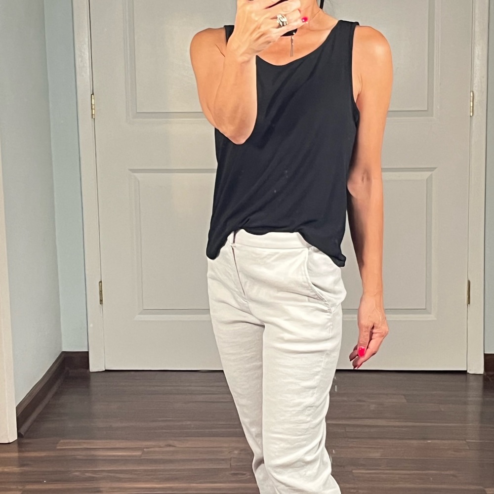 Eileen Fisher 100% silk black essential tank size M